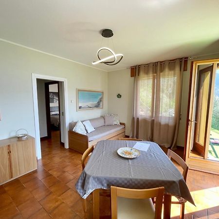 Casa Rosa Apartments มัลเชซิเน ภายนอก รูปภาพ